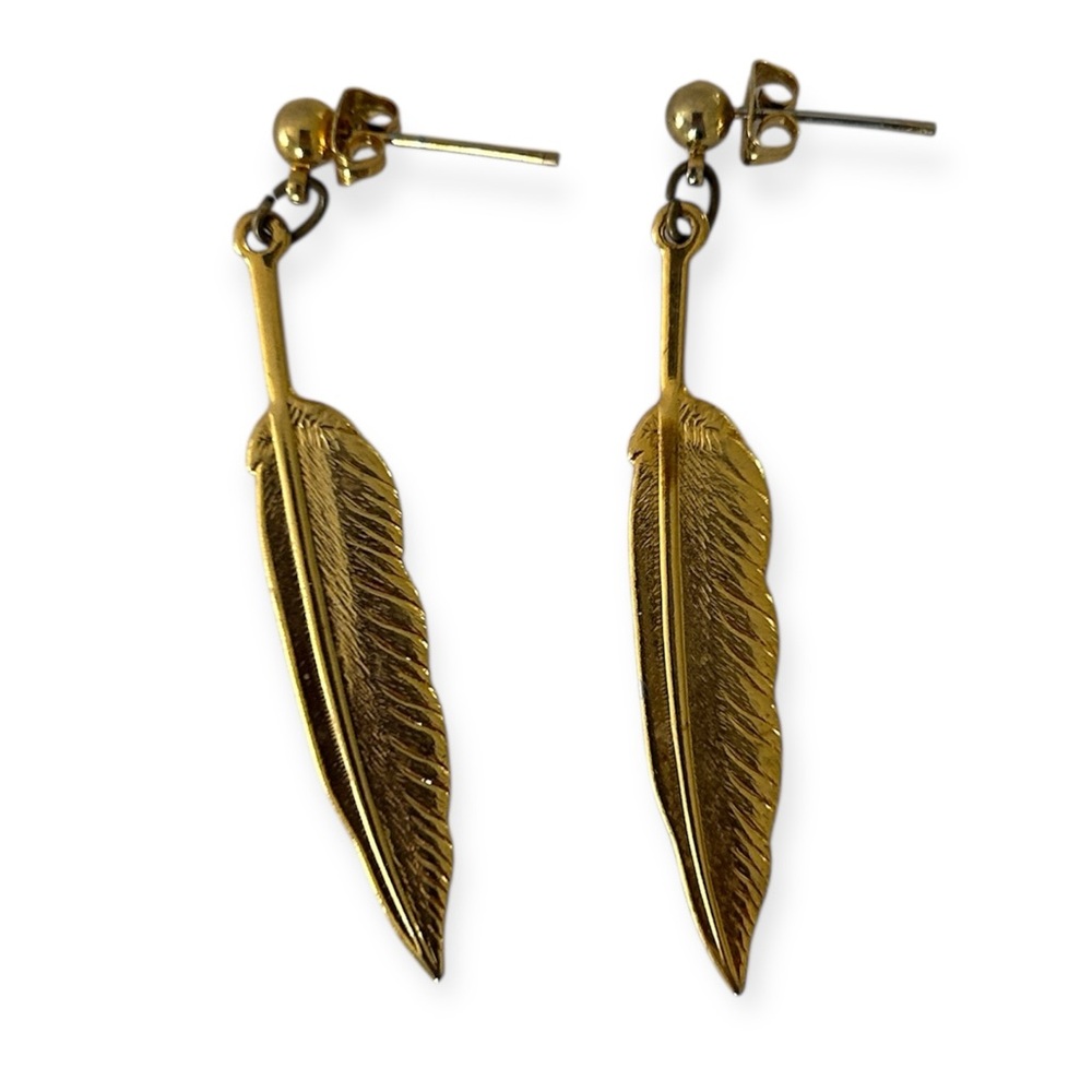 Vintage 80’s Gold Tone Feather Drop Earrings - Picture 11 of 14